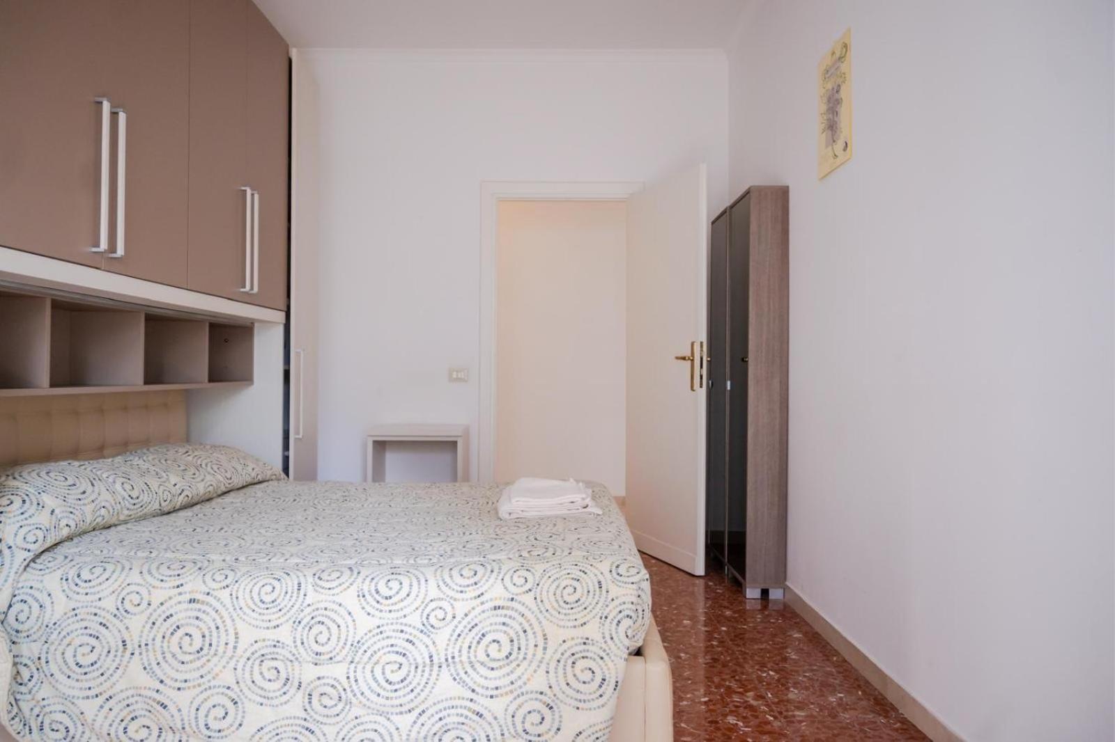 Vigna Stelluti * Rome